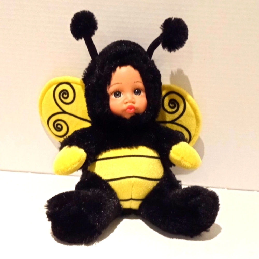Baby bumblebee stuff animal